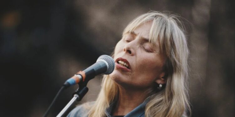 Joni Mitchell Net Worth