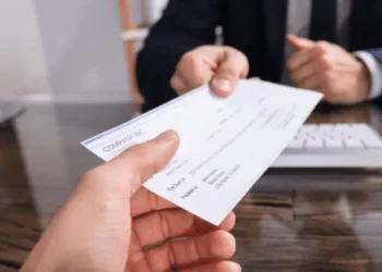 Sold! But Where’s the Cash? A Clear Guide on When Does Seller Get Money After Closing