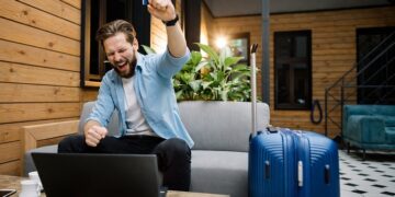 Unlocking the Power of Low Data Mode on iPhone for Smart Connectivity with Slick.net